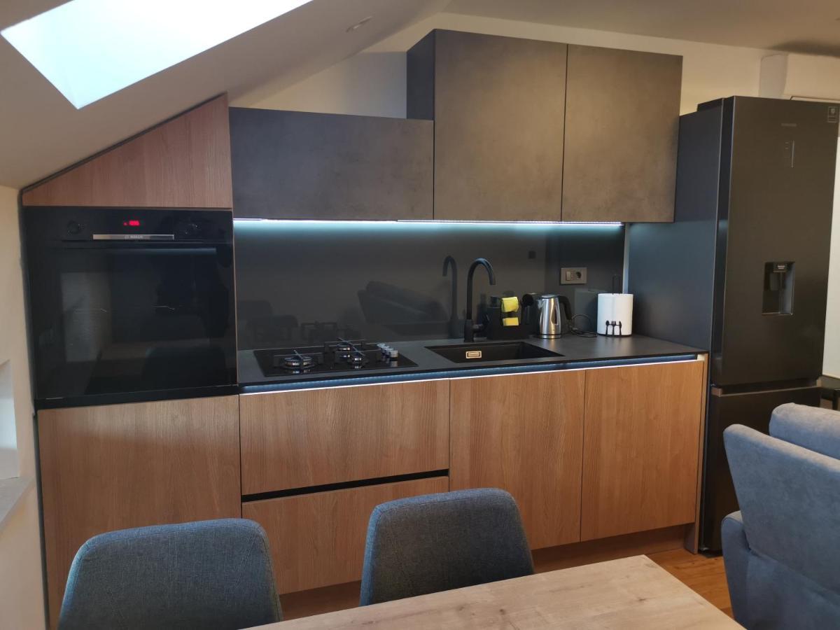 Nibela Apartments Zagreb Bagian luar foto