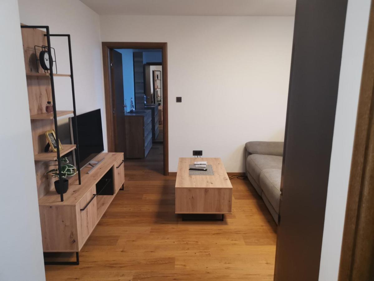 Nibela Apartments Zagreb Bagian luar foto